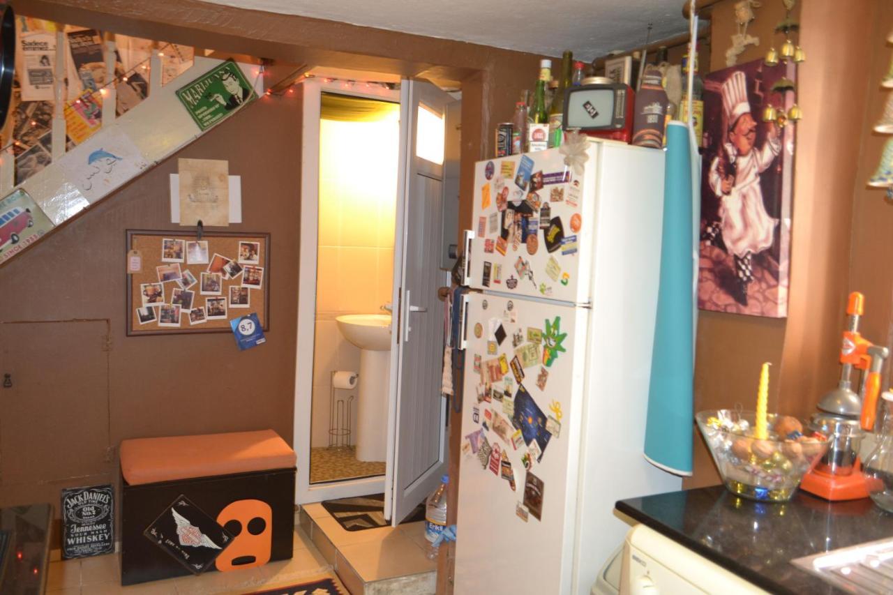 My Happy Home Hostel İzmir Kültér fotó